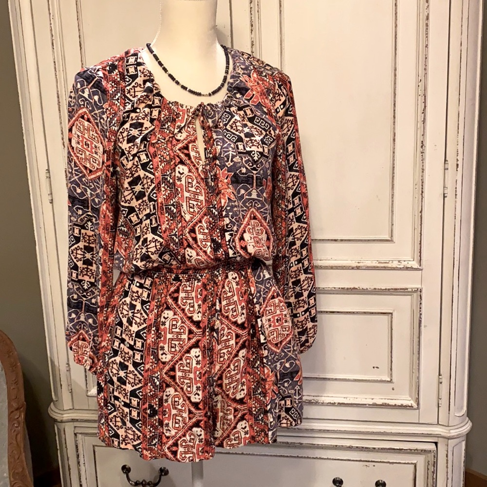 Adorable romper…casual or dressy! like new!